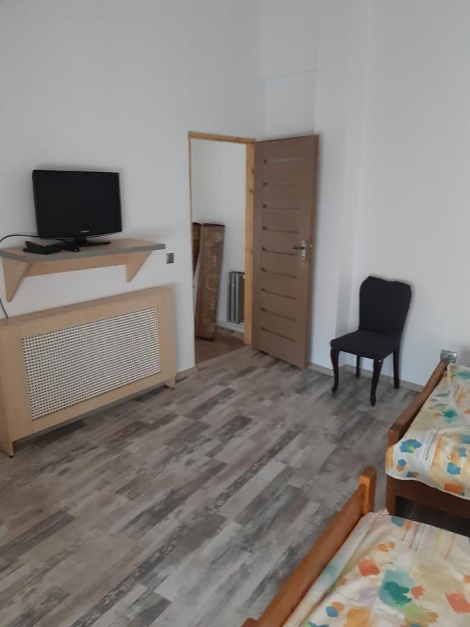 Hotel House Craiova Esterno foto